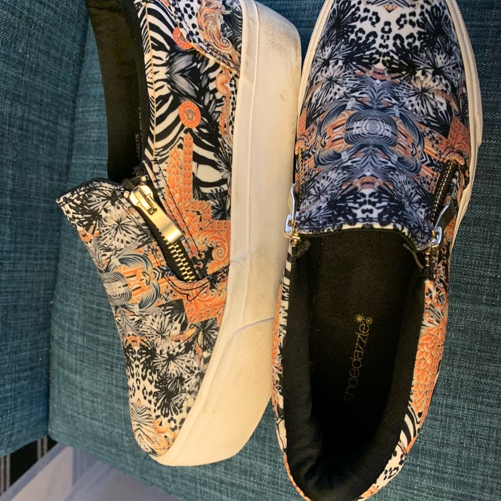 Shoe Dazzle Multicolor Patterned Flats - Picture 1 of 8